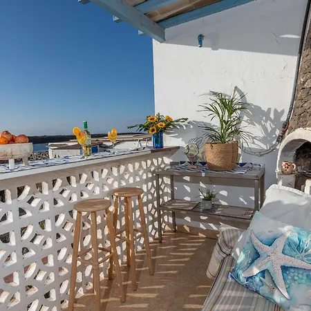 Casa Toral Amazing Seafront La Oliva