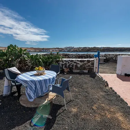 Casa Toral Amazing Seafront * 拉·奥利瓦