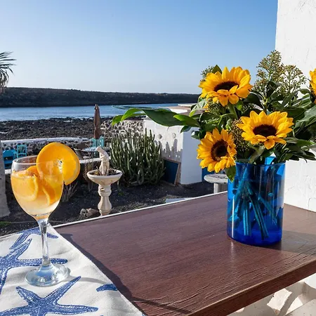 Casa Toral Amazing Seafront * La Oliva