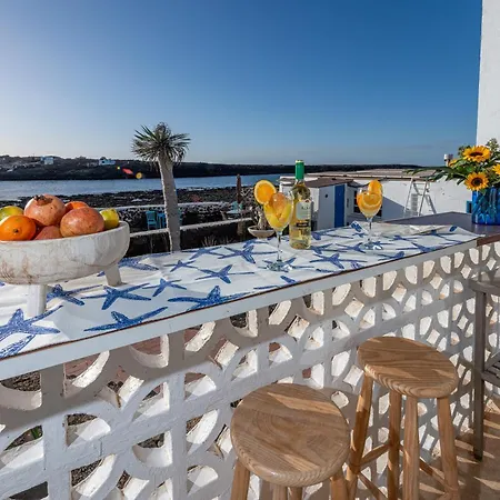 Feriehus Casa Toral Amazing Seafront *