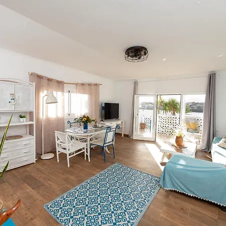 Feriehus Casa Toral Amazing Seafront *